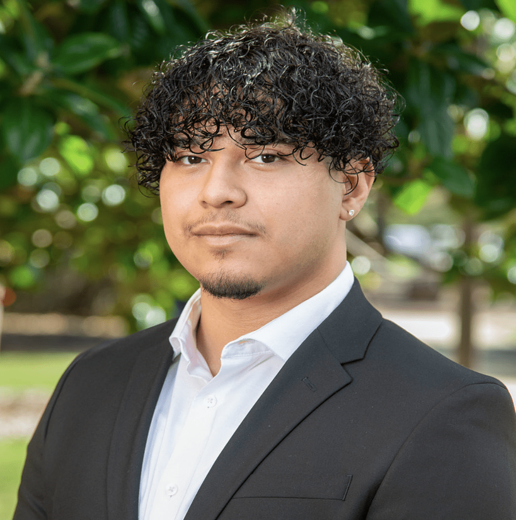 Portrait of Jason Ramirez Yohe